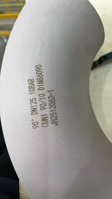 Ανθεκτικός Copper Nickel Elbow κατάλληλος για περιβάλλον υψηλής πίεσης στην επεξεργασία πετρελαίου, φυσικού αερίου και χημικών προϊόντων και στις ναυτιλιακές βιομηχανίες